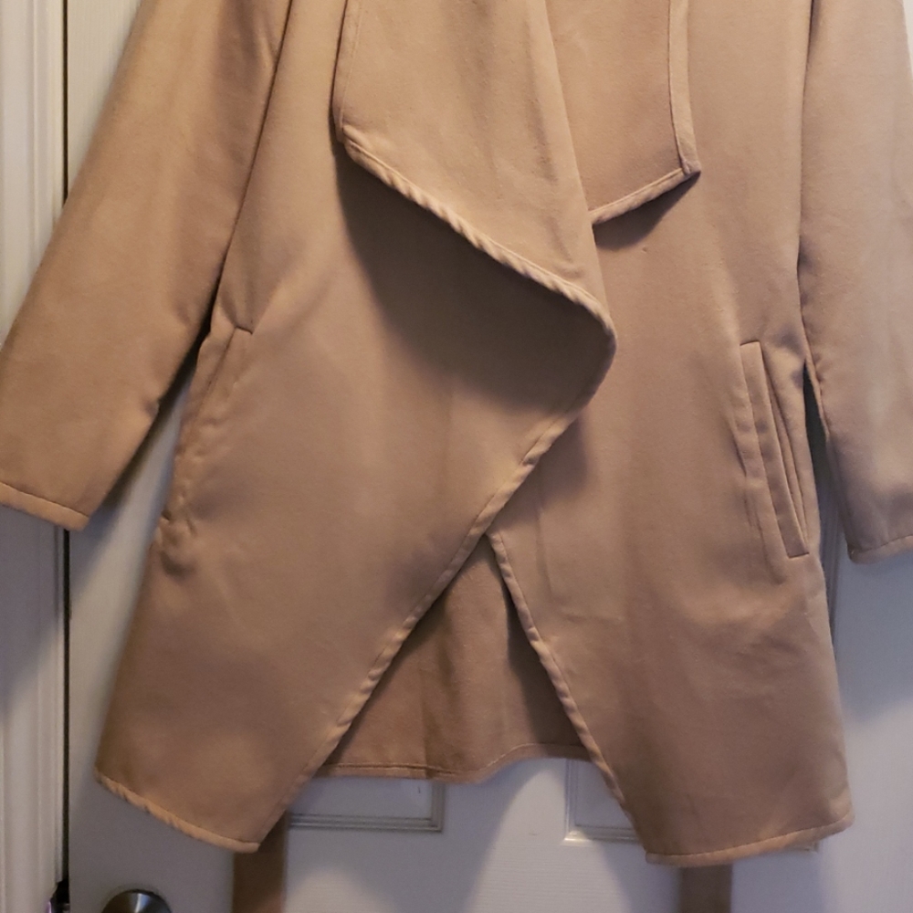 Jacket - Picture 2 of 3
